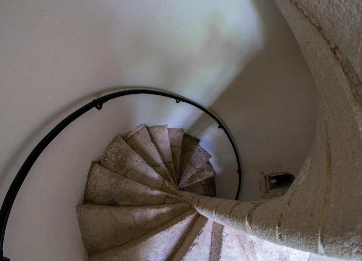 Maison Forte Perreuse Treigny Buitenkant foto